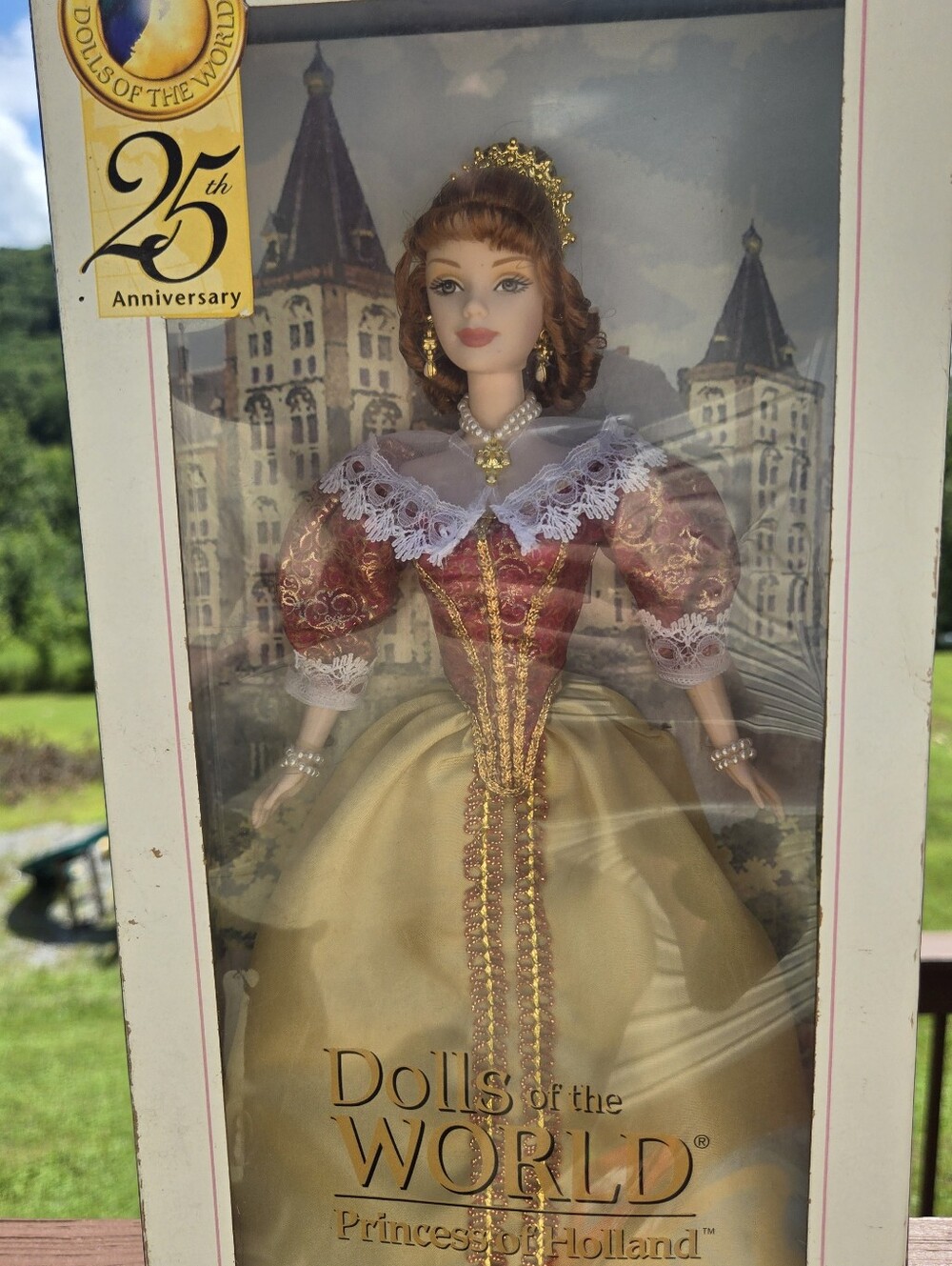 Barbie Princess Of Holland Doll Of The World Mattel Nib Vintage Y2k - Picture 2 of 3